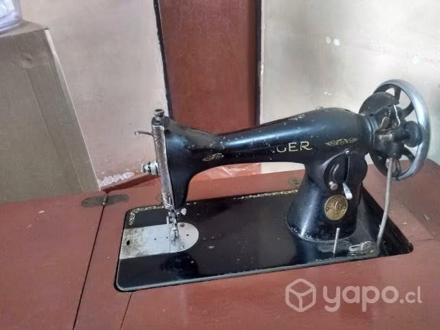 Máquina de coser marca Singer año 1945 - Imagen 3