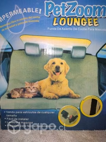 Funda impermeable de auto para mascotas