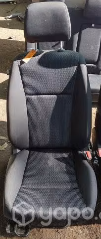 Juego Asientos Airbag Activado (MBT3114) Mazda BT5