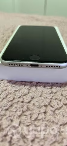 IPhone SE white 2da generación