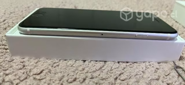IPhone SE white 2da generación