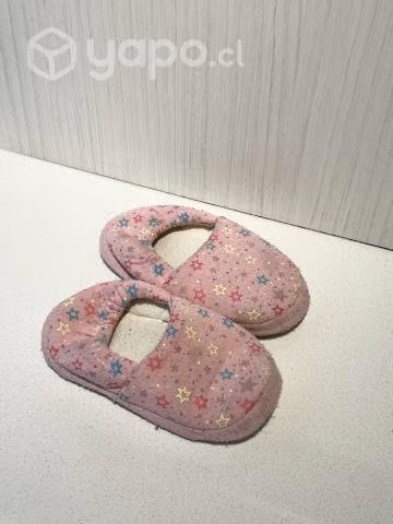 Zapatillas de casa / pantuflas rosas talla 25