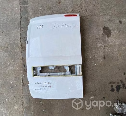 Puerta trasera izquierda Fiat Doblo