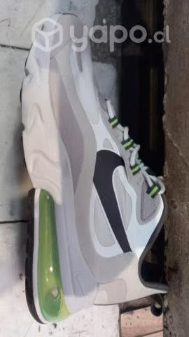 Zapatilla nike original.