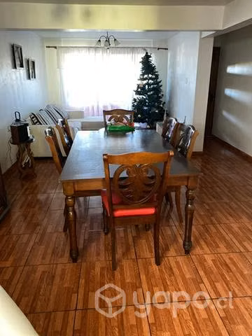 Comedor de 6 sillas muy buen estado