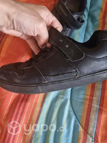 Zapatos de colegio n° 34 - Imagen 2