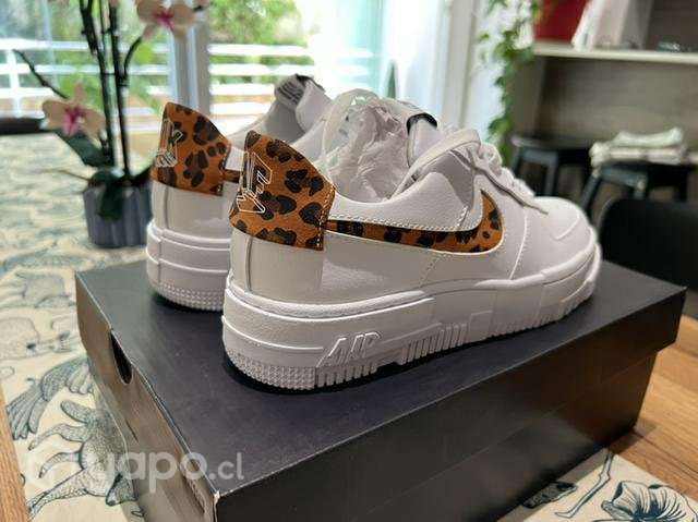 Nike pixel Air Force 1 - Imagen 3