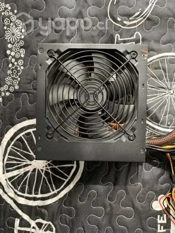 Fuente de Poder 600w thermaltake