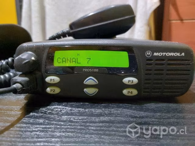 Radio Motorola Pro 5100 usada - Imagen 2