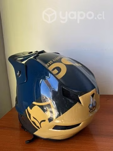 Casco Squad Graphic Design + Antiparra Fly Racing