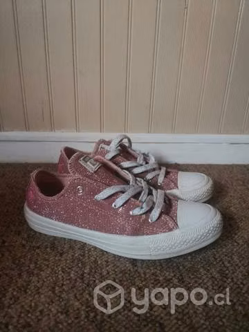 Zapatilla Converse Rosadas 36.5 - Imagen 2