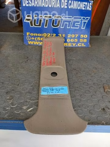 Tapiz Cubre Pilar Sup Central Der Terrano 2014 MX
