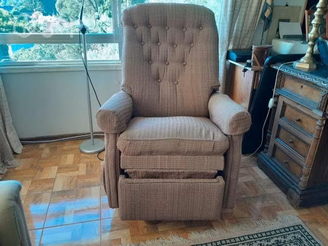 Sillón reclinable usado