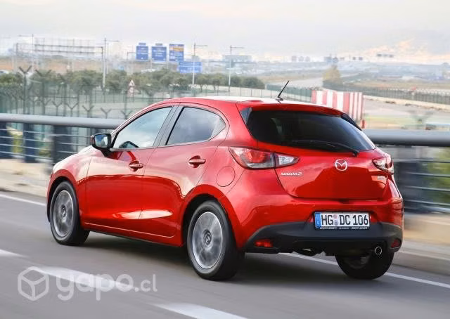 Parachoque trasero Mazda 2 Sport