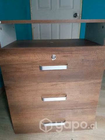 Mueble cajonera 3 cajones el primero es con llave