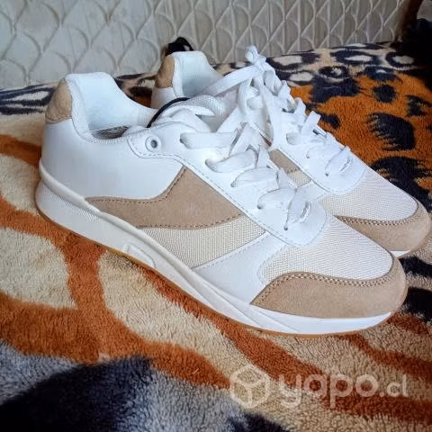 Zapatillas beige