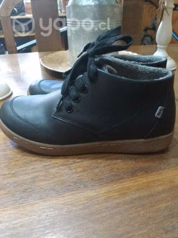 Zapatos escolar