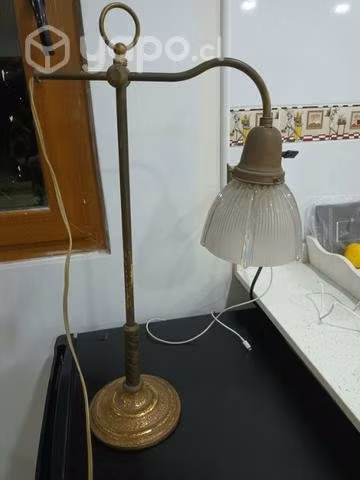 Lámpara de bronce