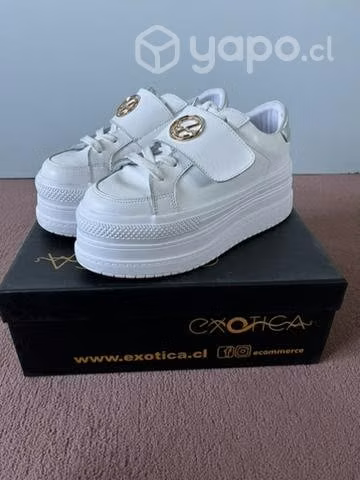 Zapatillas Marca Exótica n38