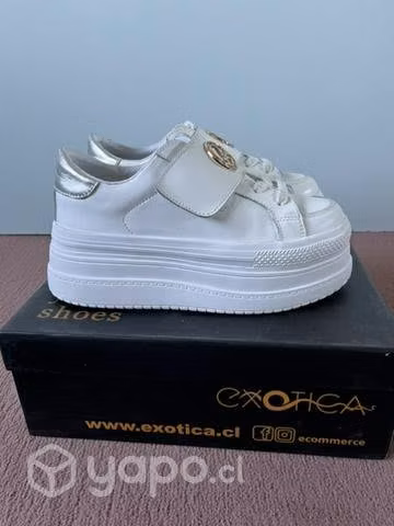 Zapatillas Marca Exótica n38 - Imagen 2