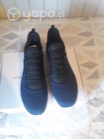 Zapatillas training APL orginales (talla 41.5-42)