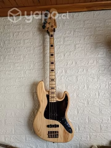 Bajo eléctrico Harley bentom jbass