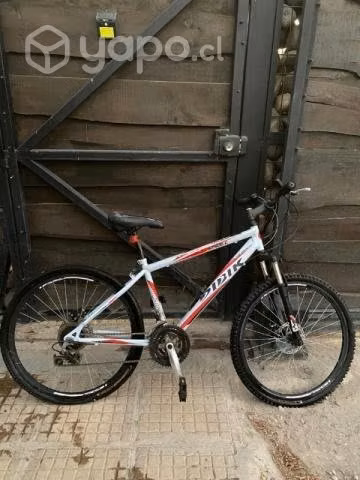 Bicicleta aro 26