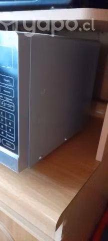 Microondas semi nuevo, excelente estado