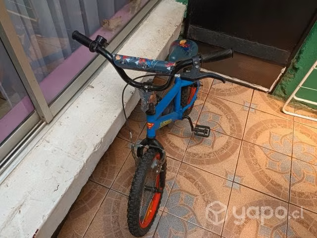 Bicicleta de Superman, aro 16, precio conversable. - Imagen 3