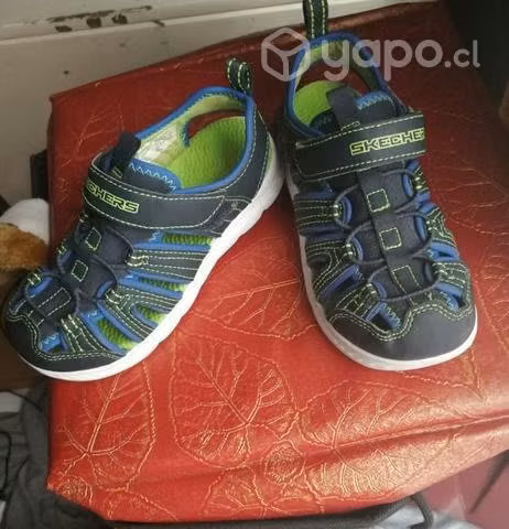 Chalas de niño, marca Skechers