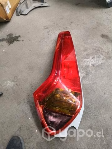 Foco trasero izquierdo MG3 13/18
