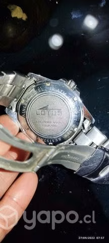 Reloj lotus