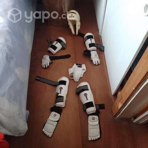 Equipamiento Taekwondo