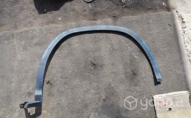 Moldura delantera derecha lexus rx 2015-2020 orig