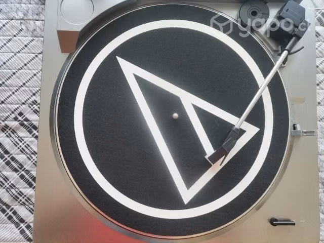 Tocadiscos Audio-Technica LP60
