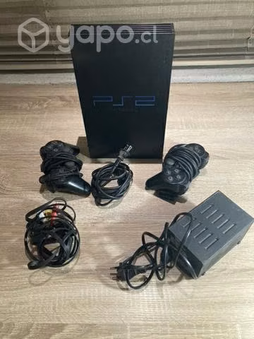 PlayStation 2 Fat + accesorios originales