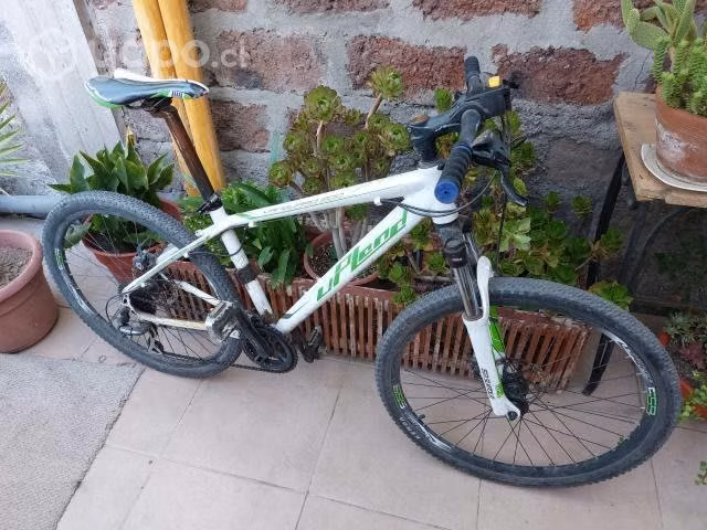Bicicleta UPLand Vanguard 200