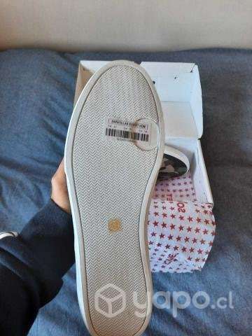 Zapatillas Soviet con diseño camuflado - Imagen 2