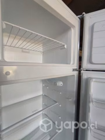 Refrigerador MIDEA