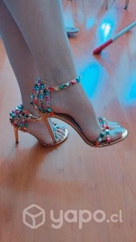 Sandalias taco alto N38