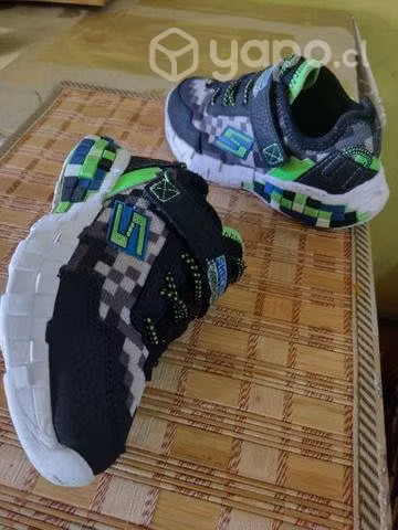 Zapatillas niño 26 poco uso