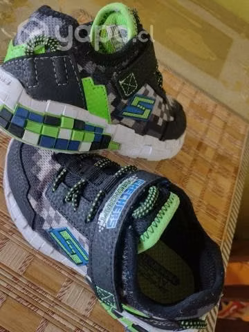 Zapatillas niño 26 poco uso