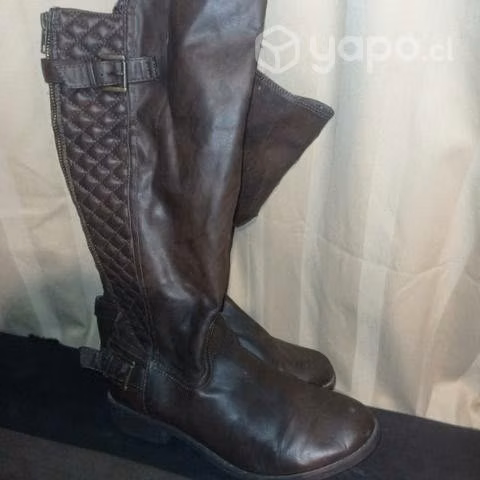 Botas con detalle - Imagen 3