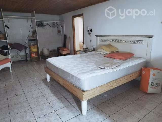 Terreno agrícola con casa grande y cómoda
