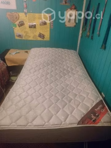 Cama plaza y media con colchón