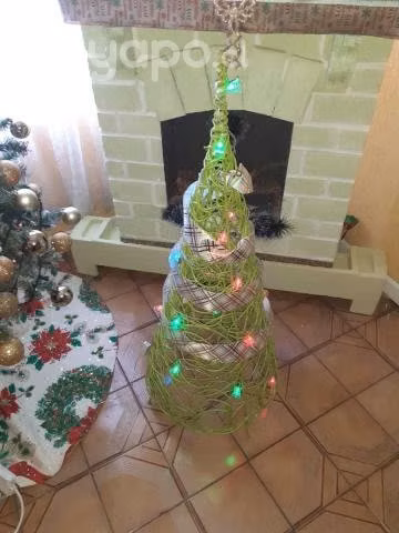 pinos navideños de mimbre