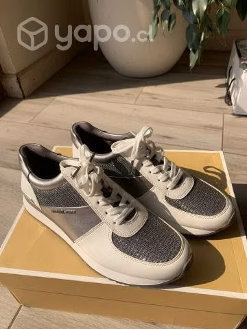Zapatillas talla 37.5