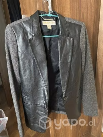 Blazer michael Kors tela y cuero talla 2 US