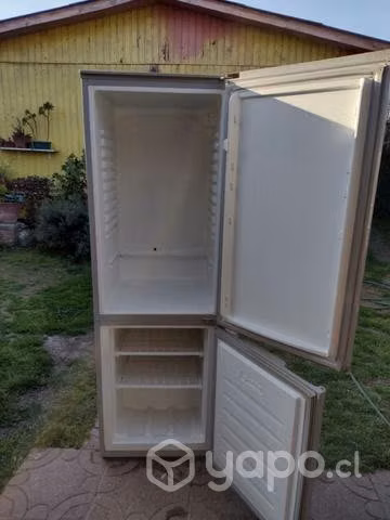 Refrigerador Whirlpool - Imagen 3