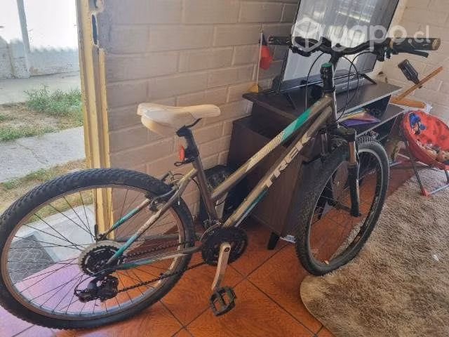 Bicicleta trek 820